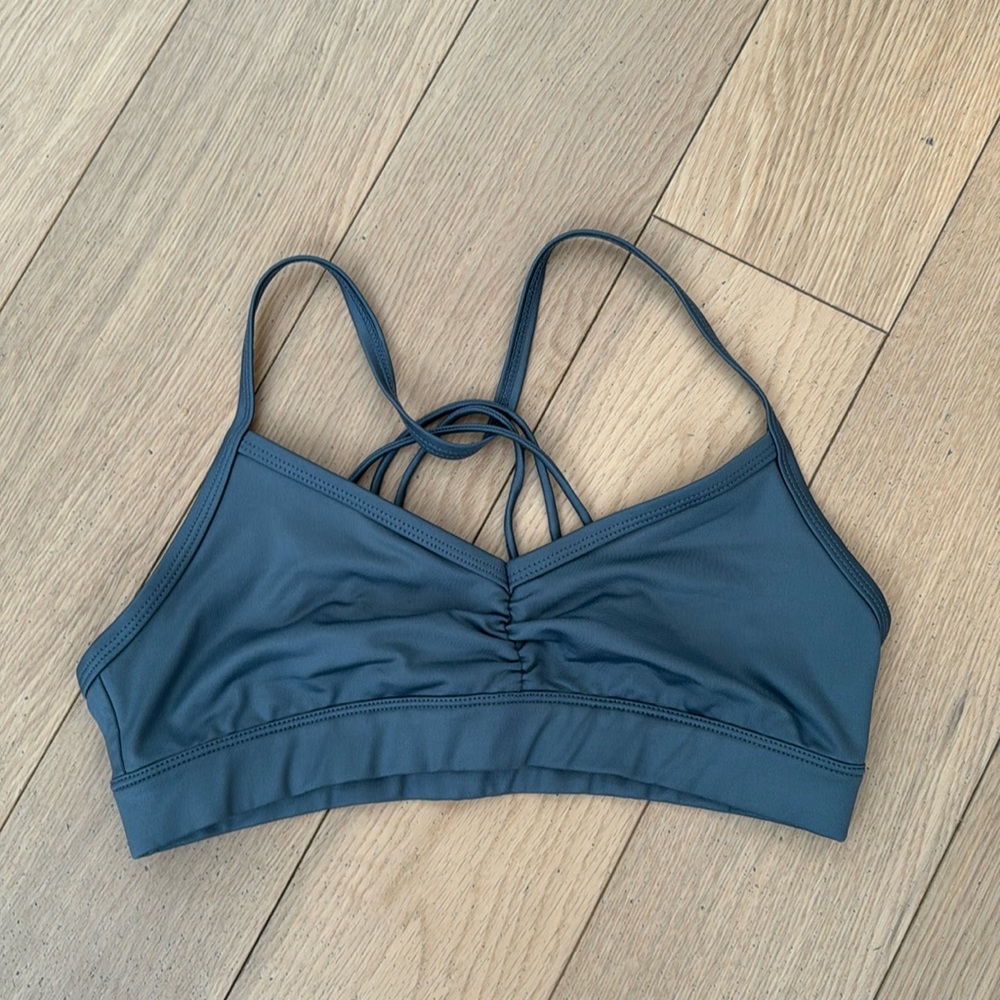 Alo Sunny Strappy Sports Bra
